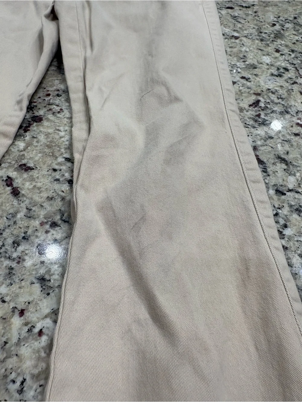 Children’s Place khaki pants in girls 8 *Black spots on one knee* No rips tears